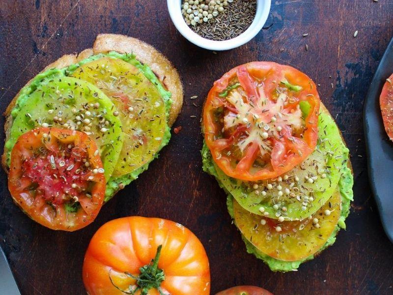 Avocado Toast with Heirloom Tomatoes and Toasted Spices - Rumi Spice